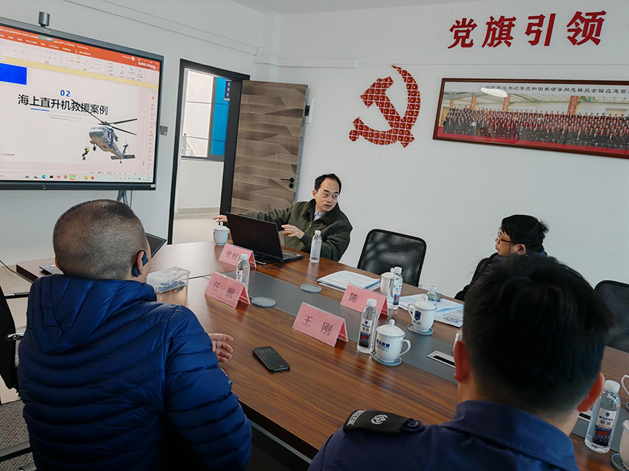 �������������ߣ�����Ƽ�����ѧ�����Ԯ�繲������ֱ������ԮͨѶ����